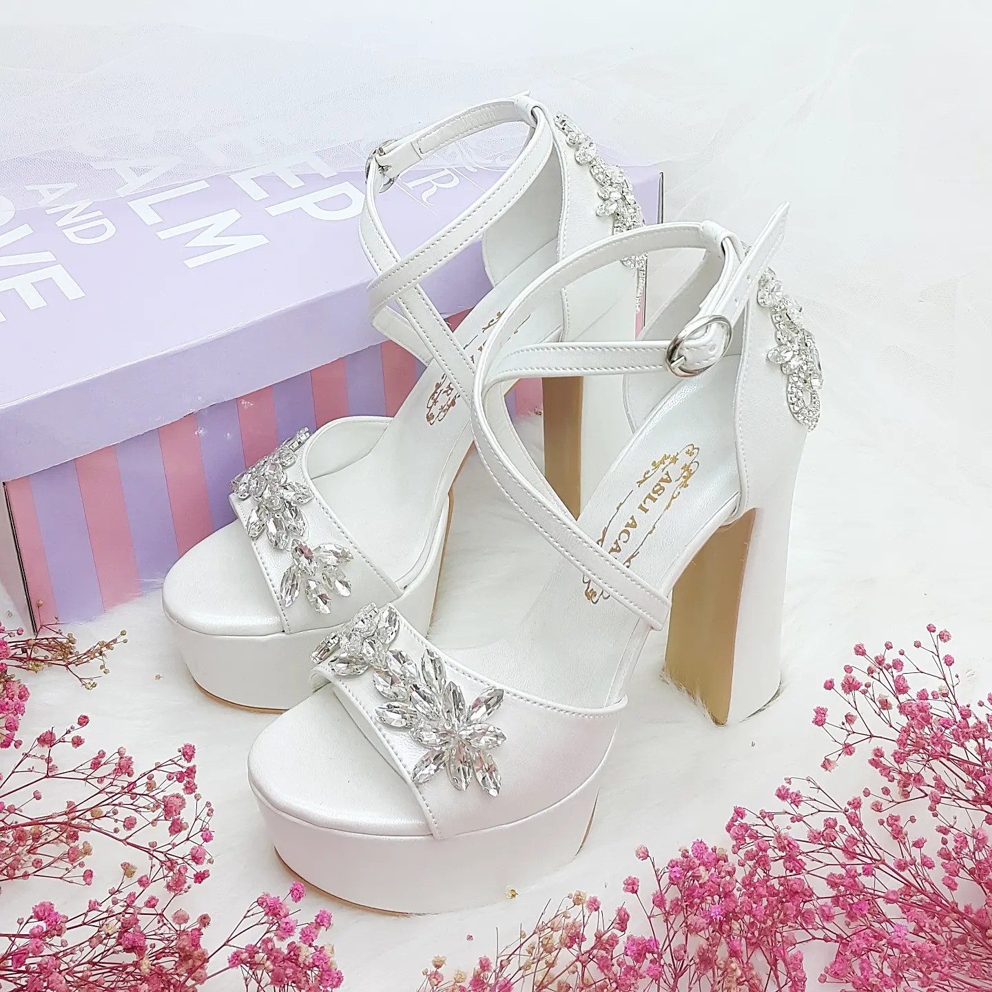 Comfortable Wedding Shoes: 21 Options That Are Pretty