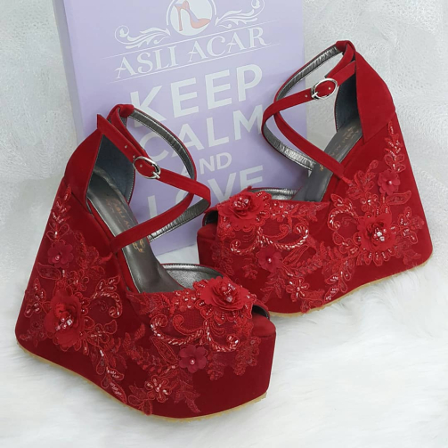 15 Cm Dolgu Topuk Model Kırmızı Renk Saten Kadın Nişan & Düğün Ayakkabısı